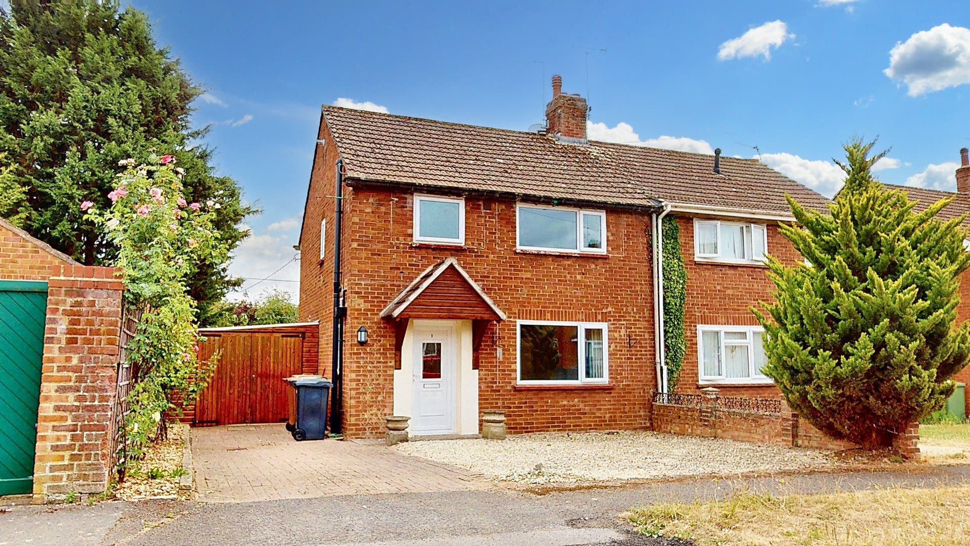 Huxley Close, Wootton, OX13